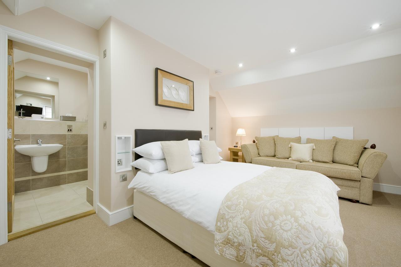 The Britannia Coaching Inn Абердифи Экстерьер фото